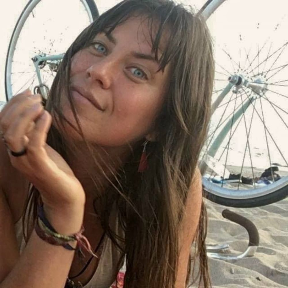 Meet your Posher, Gabriela
